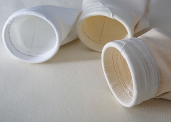 Sachets filtre de collecteur de poussière de rechange 450gsm de P84 130x6000mm
